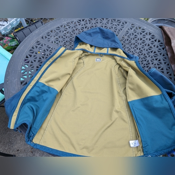 Rei mens jacket size S - Picture 3 of 10